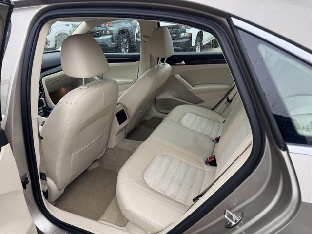 2015 Volkswagen Passat 2.0L TDI SEL Premium