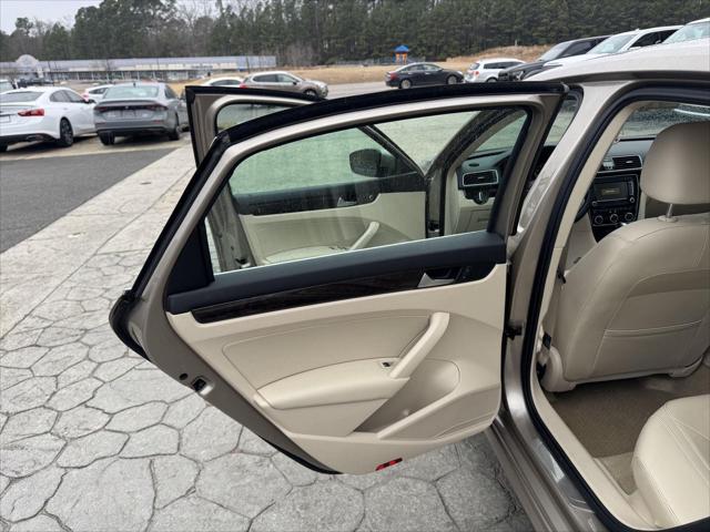 2015 Volkswagen Passat 2.0L TDI SEL Premium