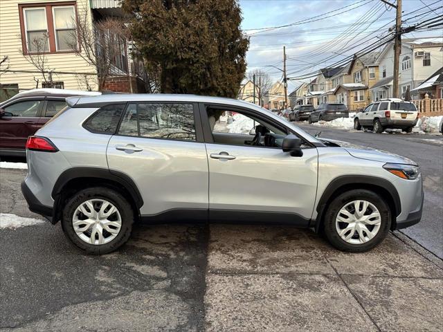 2025 Toyota Corolla Cross L [5]