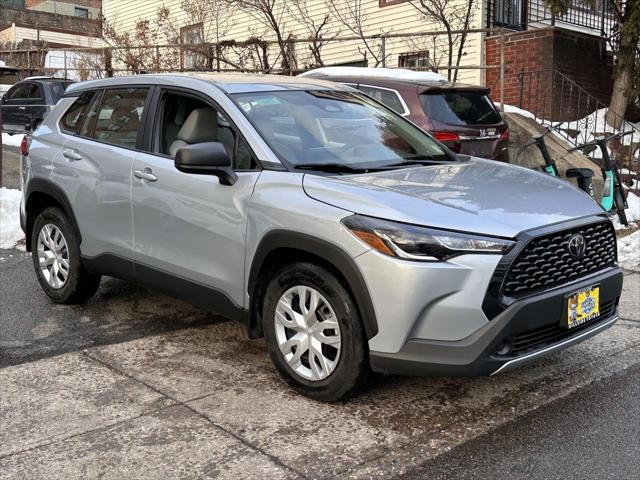 2025 Toyota Corolla Cross L [6]