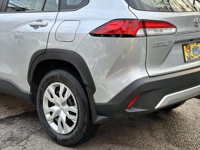 2025 Toyota Corolla Cross L [10]