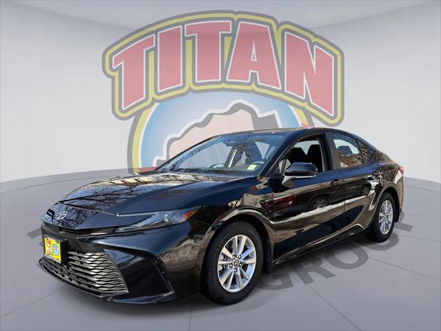 2025 Toyota Camry LE [0]