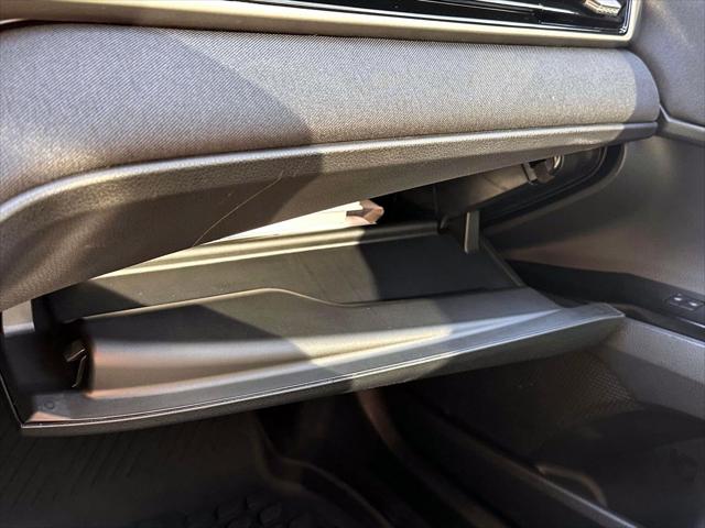 2025 Toyota Camry LE [26]