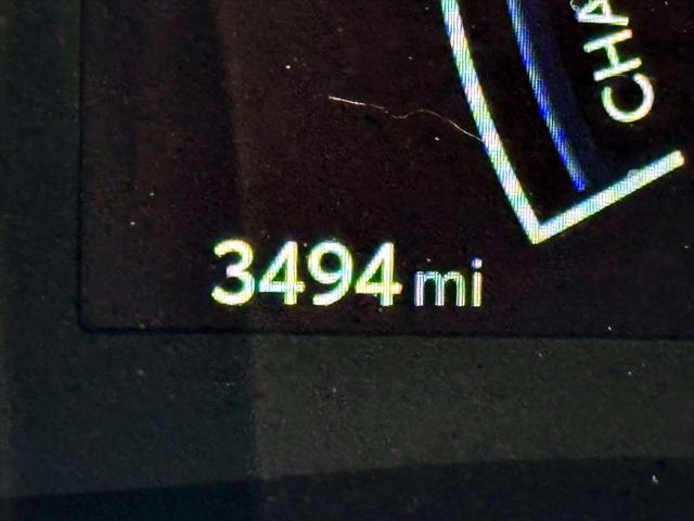 2025 Toyota Camry LE [28]