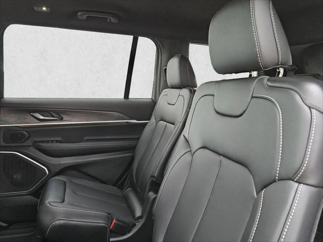 2026 Jeep Grand Cherokee Limited 4x2