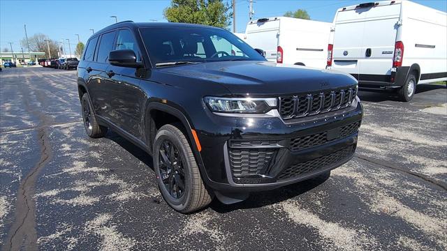 2026 Jeep Grand Cherokee GRAND CHEROKEE L LAREDO ALTITUDE 4X4