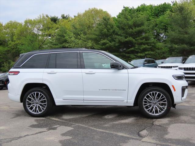 2026 Jeep Grand Cherokee GRAND CHEROKEE SUMMIT 4X4