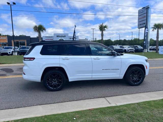 2026 Jeep Grand Cherokee GRAND CHEROKEE L SUMMIT 4X4 2026 Jeep Grand Cherokee GRAND CHEROKEE L SUMMIT 4X4