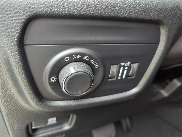 2026 Jeep Grand Cherokee Altitude 4x2