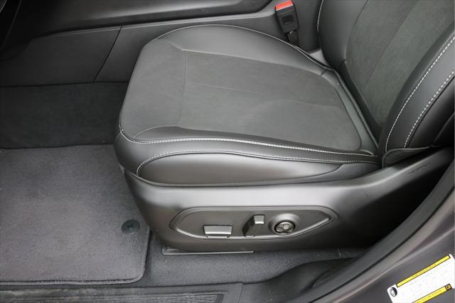 2026 Jeep Grand Cherokee Altitude 4x2