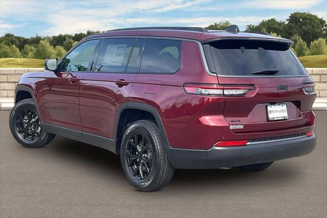 2026 Jeep Grand Cherokee GRAND CHEROKEE L LAREDO ALTITUDE 4X4