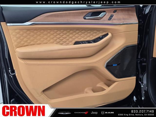2026 Jeep Grand Cherokee Summit 4x4