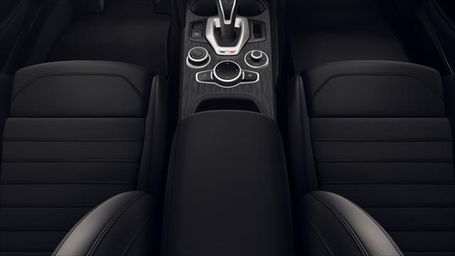 2026 Alfa Romeo Giulia GIULIA AWD