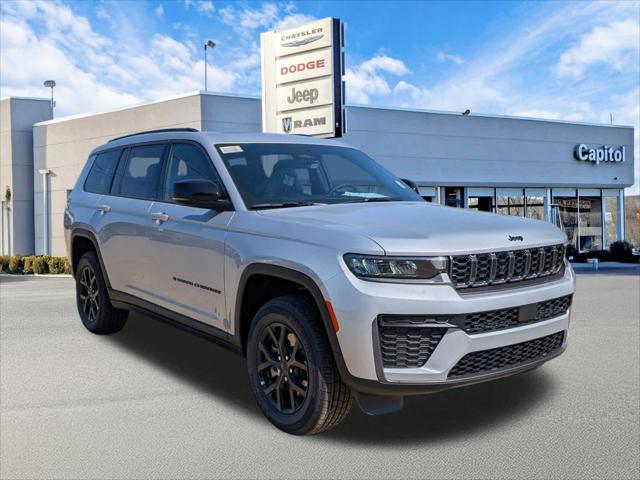 2026 Jeep Grand Cherokee GRAND CHEROKEE L LAREDO ALTITUDE 4X4