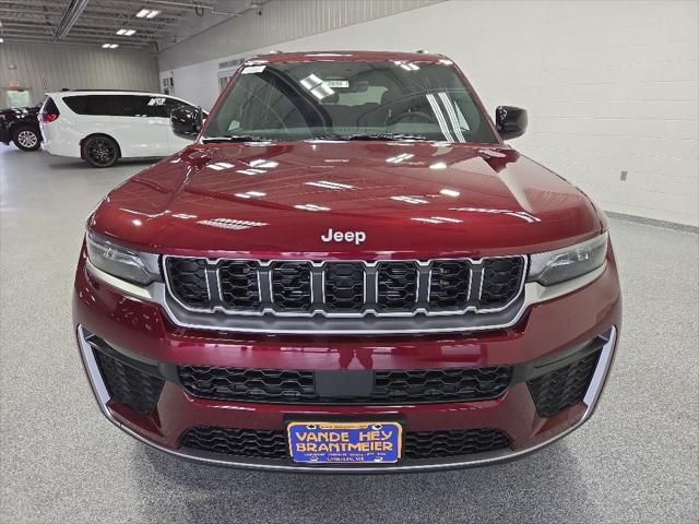2026 Jeep Grand Cherokee GRAND CHEROKEE L LIMITED 4X4