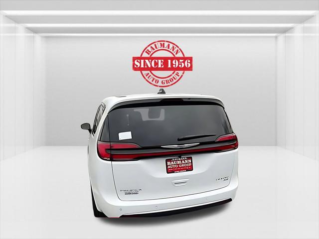 2026 Chrysler Pacifica PACIFICA LIMITED AWD