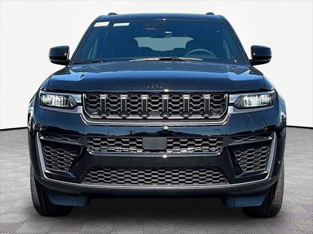 2026 Jeep Grand Cherokee GRAND CHEROKEE L LAREDO ALTITUDE 4X4