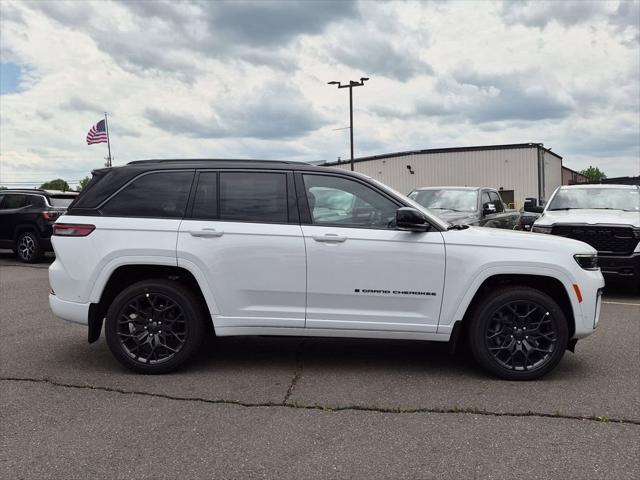 2026 Jeep Grand Cherokee GRAND CHEROKEE SUMMIT 4X4 2026 Jeep Grand Cherokee GRAND CHEROKEE SUMMIT 4X4