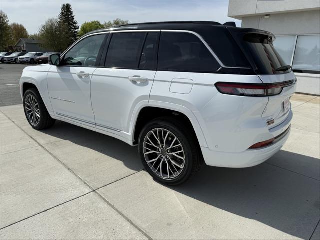 2026 Jeep Grand Cherokee Summit 4x4