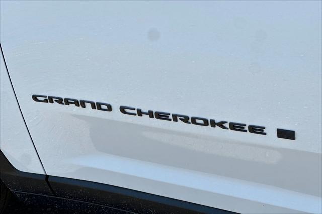 2026 Jeep Grand Cherokee Altitude 4x4