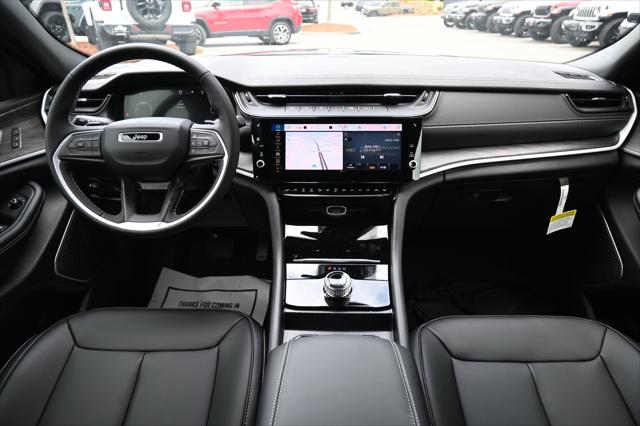 2026 Jeep Grand Cherokee Limited 4x2