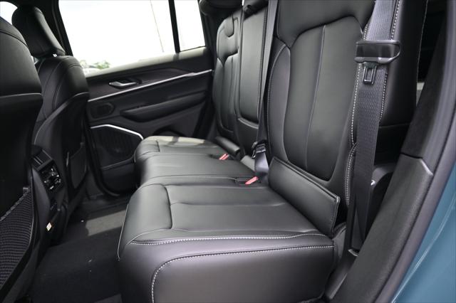 2026 Jeep Grand Cherokee Limited 4x2