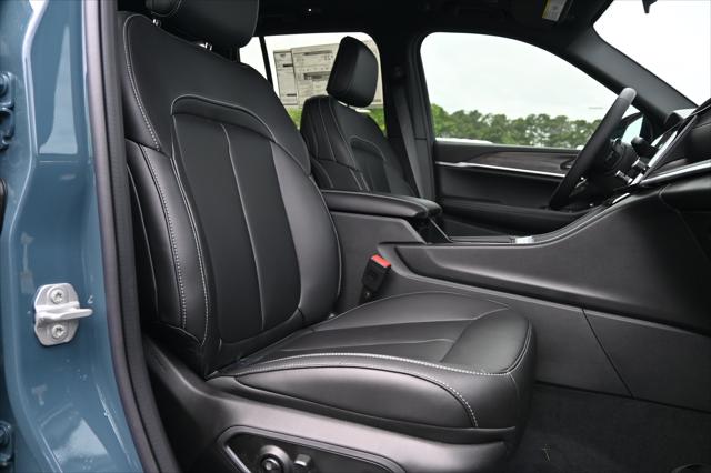 2026 Jeep Grand Cherokee Limited 4x2