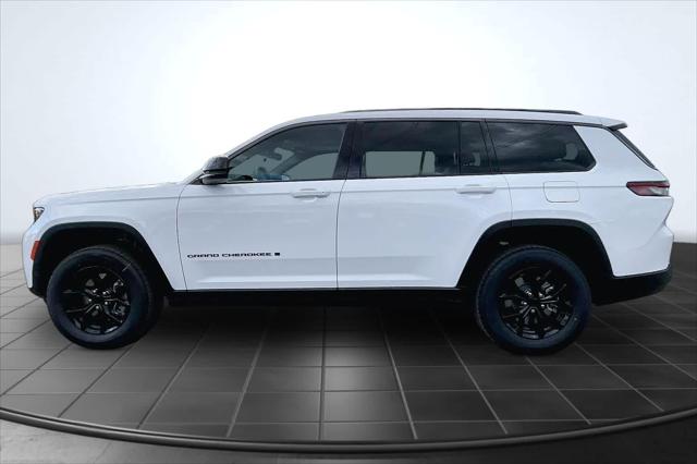 2026 Jeep Grand Cherokee GRAND CHEROKEE L LAREDO ALTITUDE 4X4