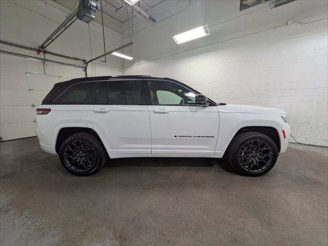 2026 Jeep Grand Cherokee GRAND CHEROKEE SUMMIT 4X4 2026 Jeep Grand Cherokee GRAND CHEROKEE SUMMIT 4X4