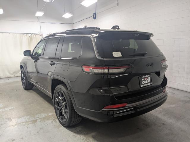 2026 Jeep Grand Cherokee Summit 4x4