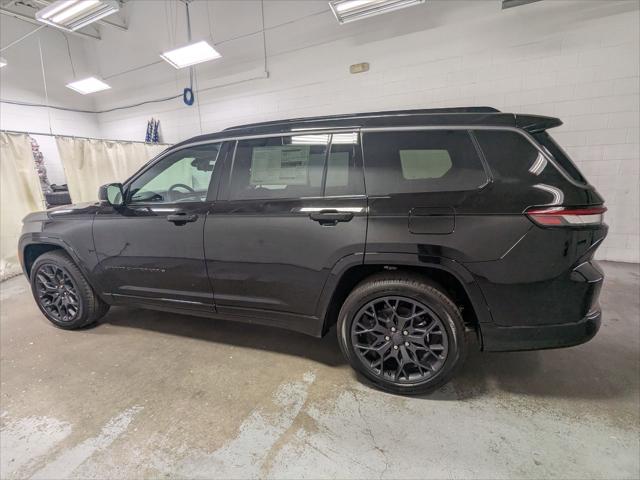 2026 Jeep Grand Cherokee Summit 4x4