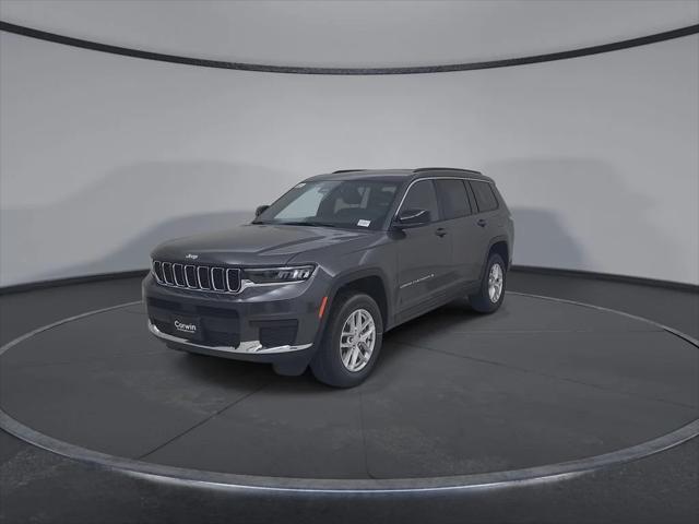 2026 Jeep Grand Cherokee Laredo 4x4