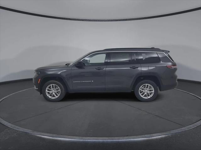 2026 Jeep Grand Cherokee Laredo 4x4