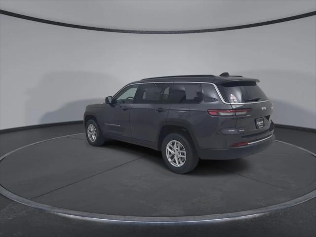 2026 Jeep Grand Cherokee Laredo 4x4