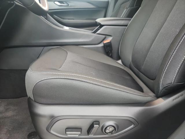 2026 Jeep Grand Cherokee Laredo 4x4