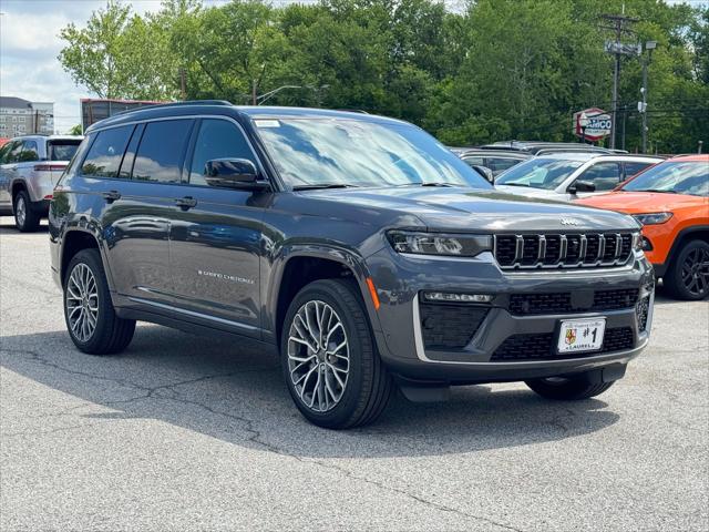 2026 Jeep Grand Cherokee Summit 4x4