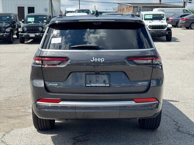 2026 Jeep Grand Cherokee Summit 4x4