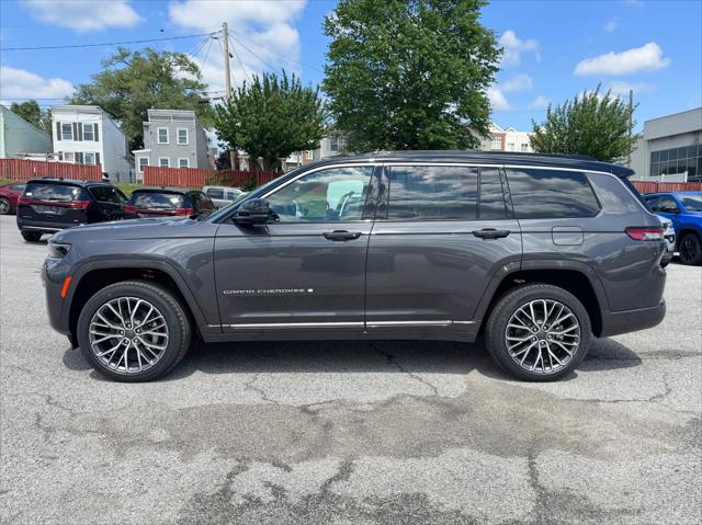 2026 Jeep Grand Cherokee Summit 4x4