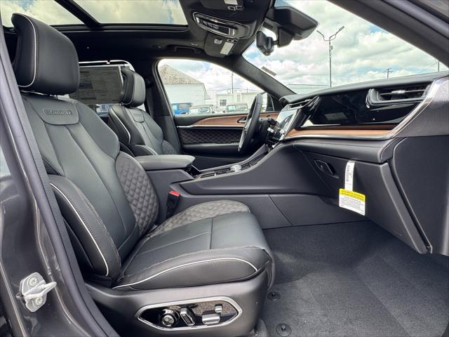 2026 Jeep Grand Cherokee Summit 4x4