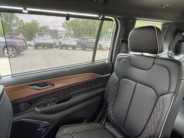 2026 Jeep Grand Cherokee Summit 4x4