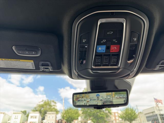 2026 Jeep Grand Cherokee Summit 4x4