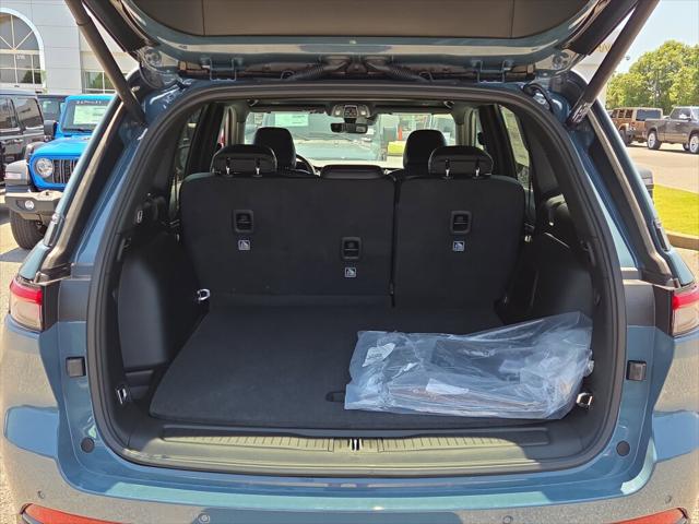 2026 Jeep Grand Cherokee Limited 4x2