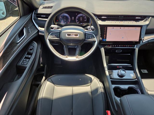 2026 Jeep Grand Cherokee Limited 4x2