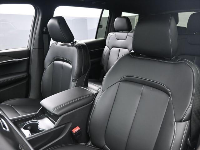 2026 Jeep Grand Cherokee L Limited 4x4