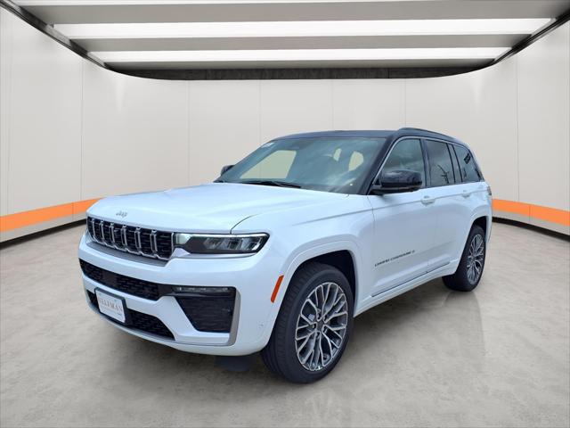 2026 Jeep Grand Cherokee GRAND CHEROKEE SUMMIT 4X4