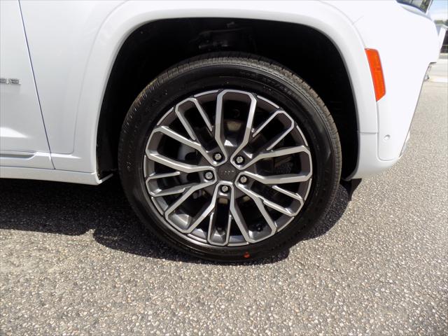 2026 Jeep Grand Cherokee Summit 4x4
