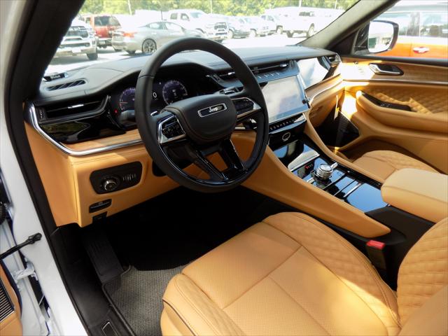 2026 Jeep Grand Cherokee Summit 4x4