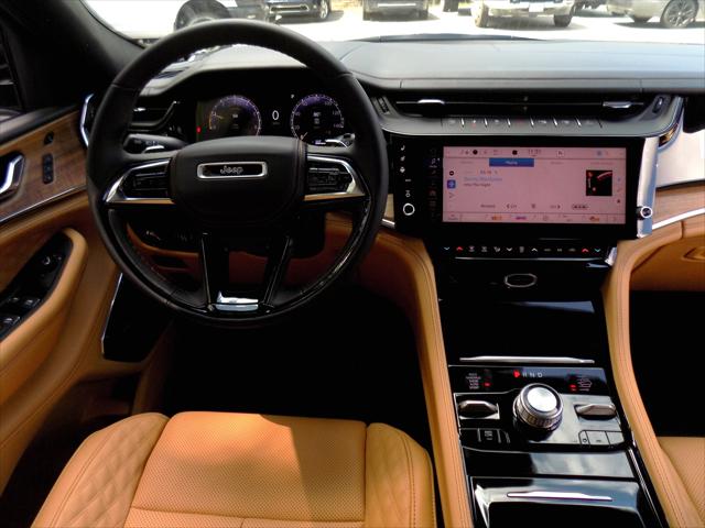 2026 Jeep Grand Cherokee Summit 4x4