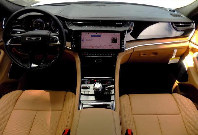 2026 Jeep Grand Cherokee Summit 4x4