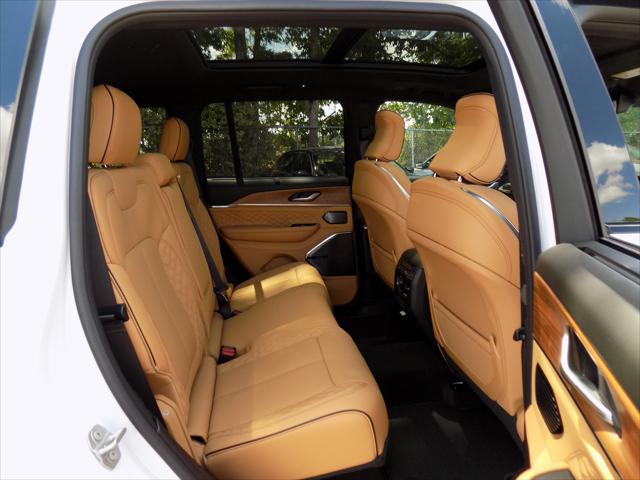 2026 Jeep Grand Cherokee Summit 4x4